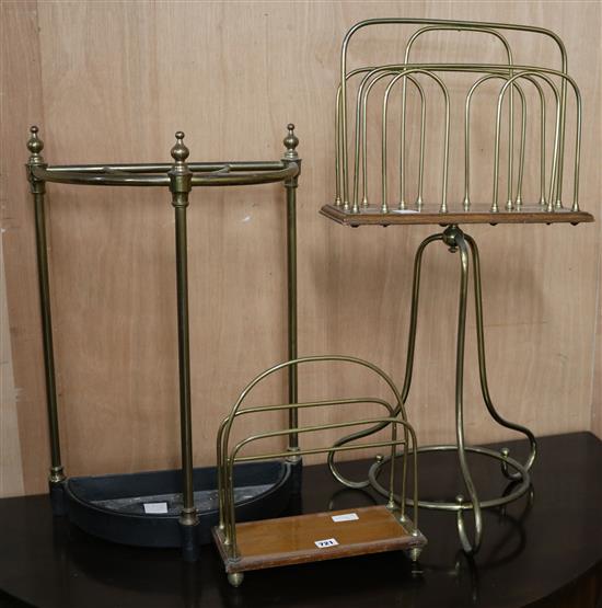 Two Edwardian oak and brass magazine racks and tubular brass hallstand W.41cm, 31cm and 43cm